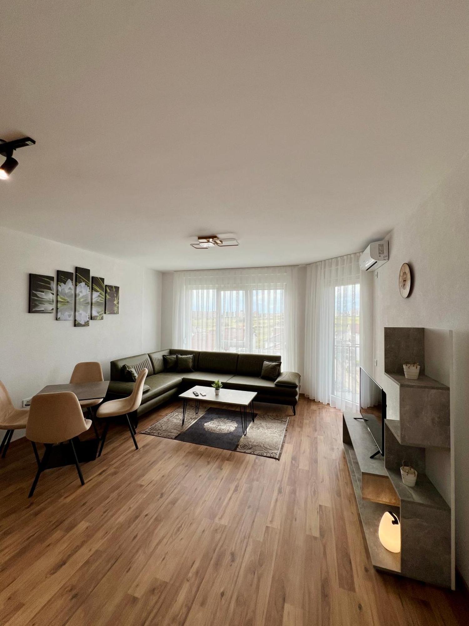 Holiday Apartments Gjakova Exterior foto