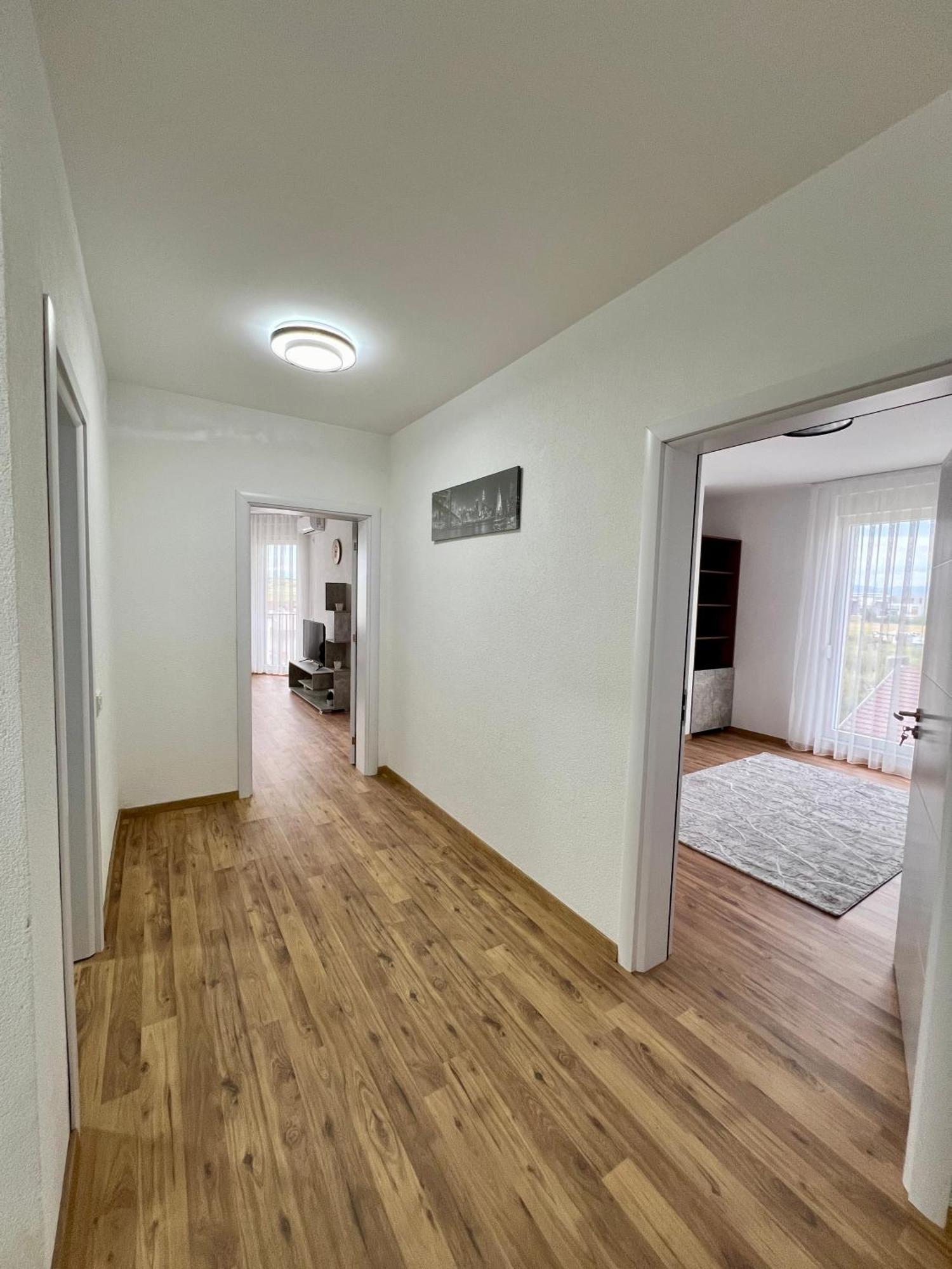 Holiday Apartments Gjakova Quarto foto